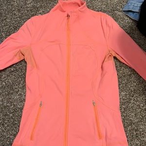 lululemon jacket!
